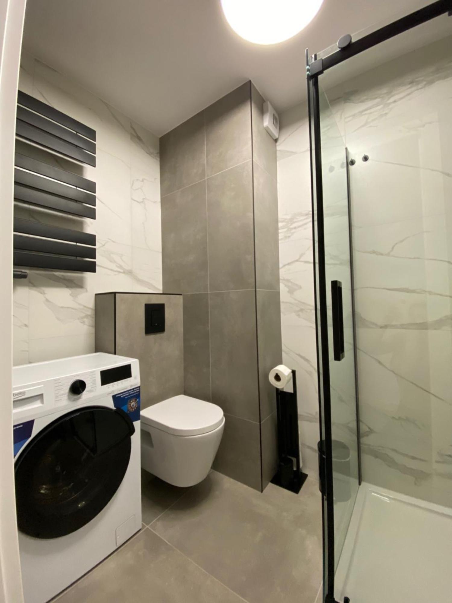 Vistula Avenue Apartment Free Parking, Swimming Pool, Sauna & Gym Krakow Exterior photo